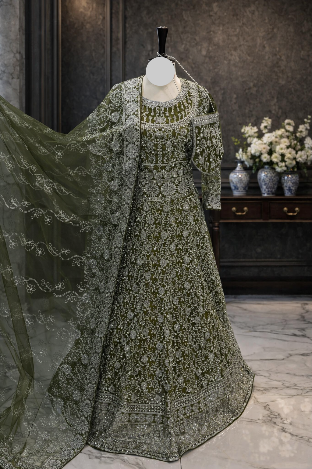 Naaz – Olive Opulence