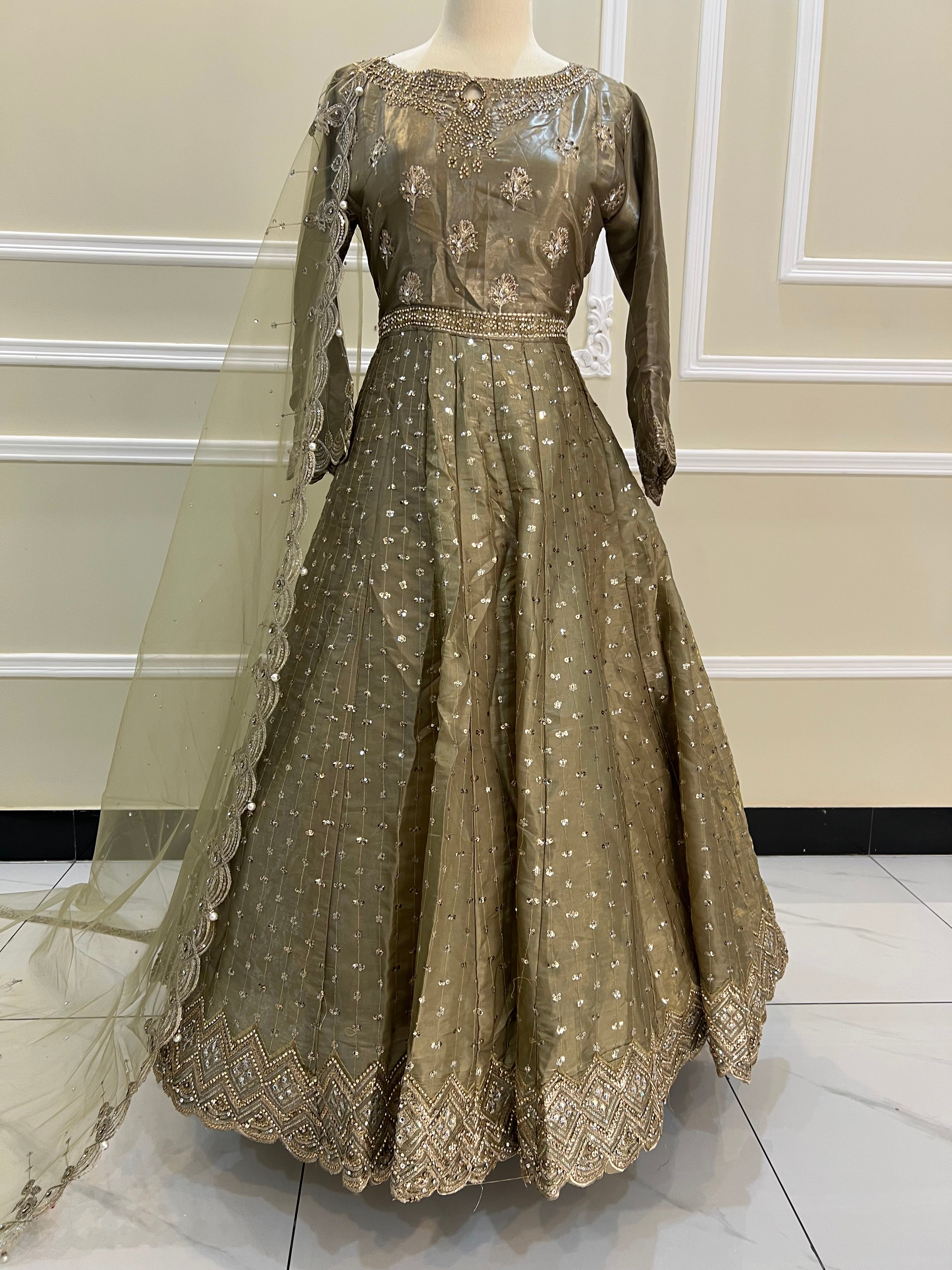 Nayab – Olive Opulence