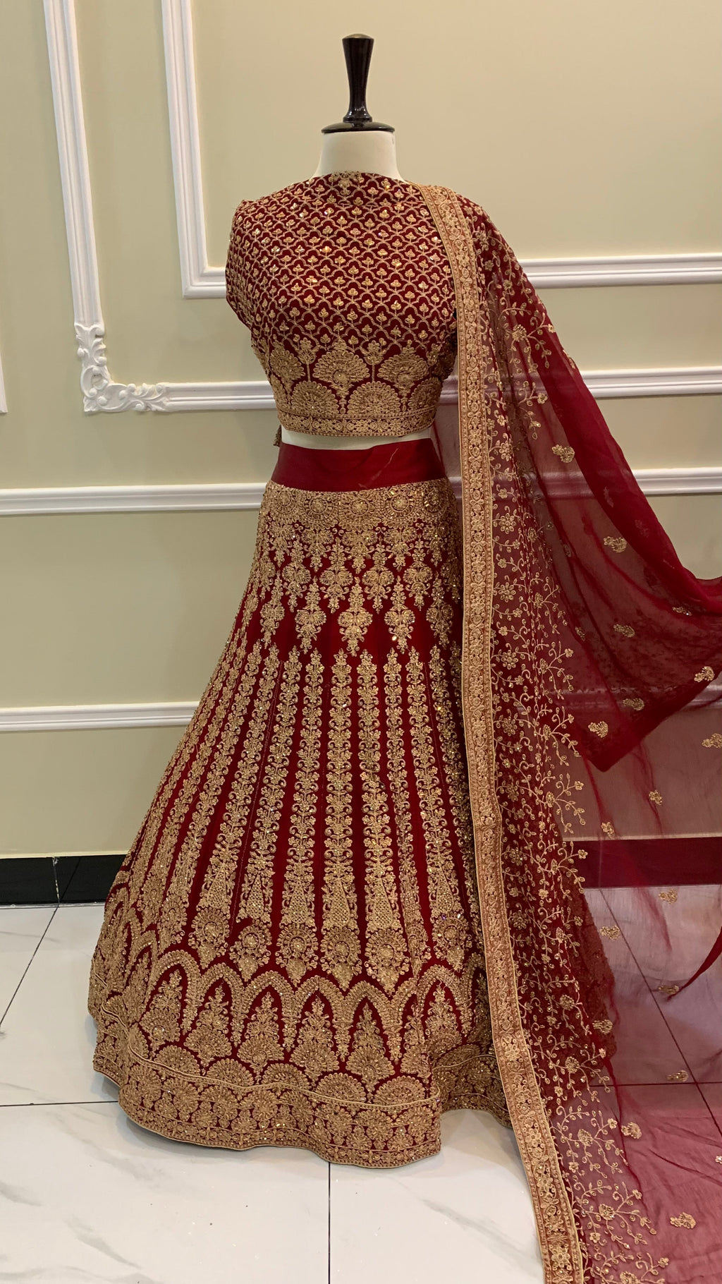 Zareen – Crimson Royale